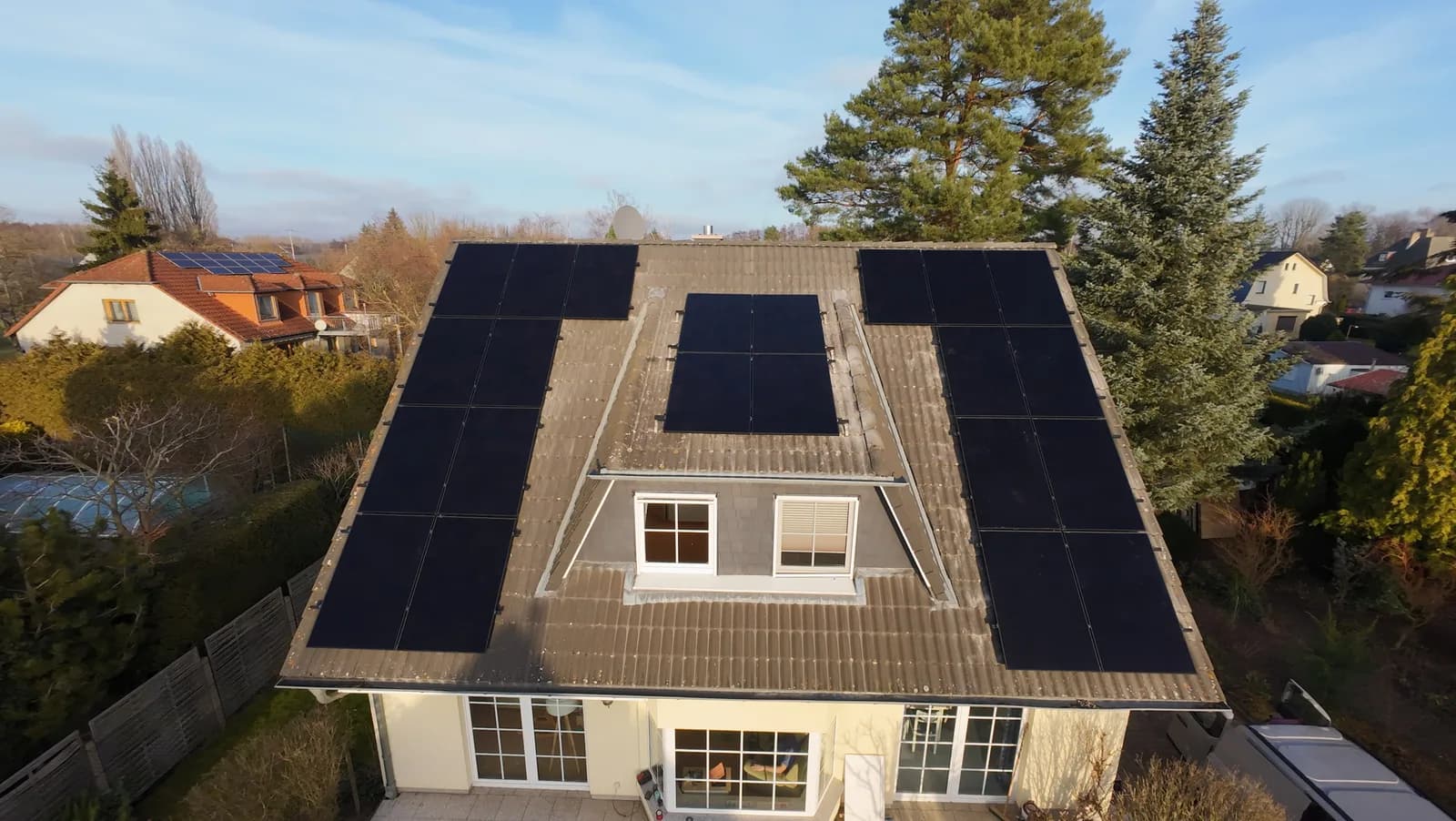 Photovoltaik-Anlage von Raue Elektrotechnik auf einem Einfamilienhaus